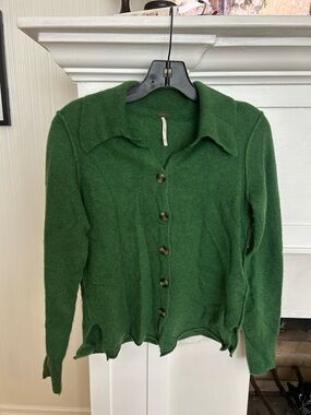 FREE PEOPLE Forest Green Button-Up Collared Cashmere Cardigan
